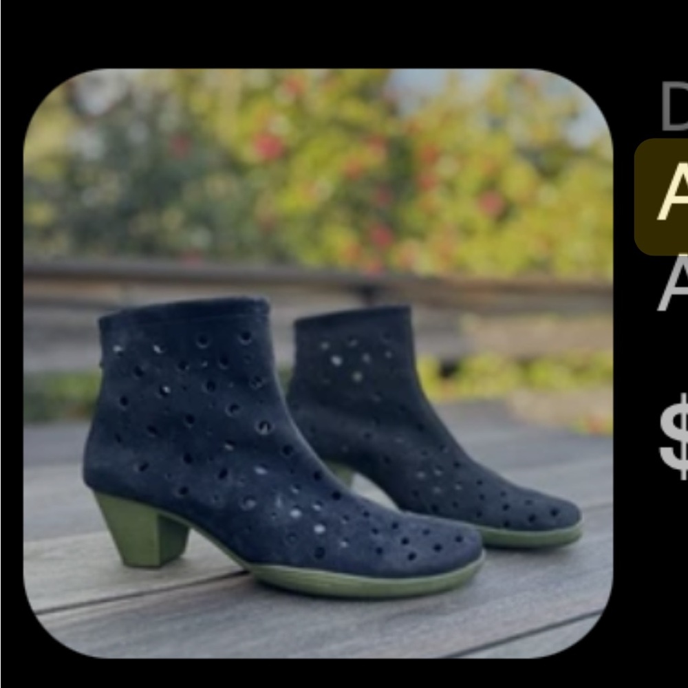 Stylish Black and Green Women's Ankle Boots
